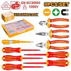 Jeu d&rsquo;outils à main isolés 9pcs